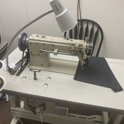 Yamata Walkingfoot Sewing Machine
