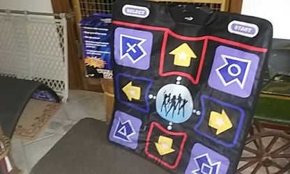 Wireless dance pad