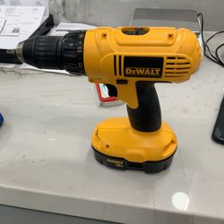 Dewalt 1/2” Cordless Drill With 18V Battery Used Item But Works As It Should 