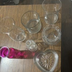DECORATIVE GLASSWARE 