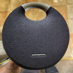 Hardon/kardon Studio 5 Speaker.