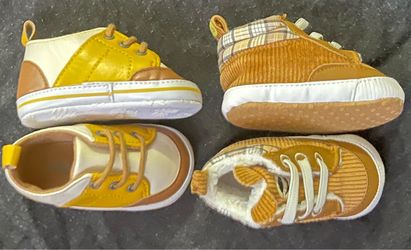 Baby shoes
