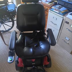Titan Electric Chair