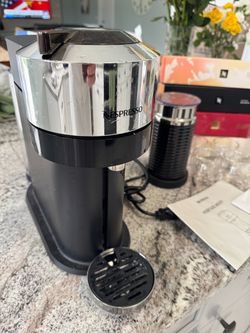 Nespresso Vertuo Next Coffee Machine with Frother