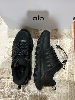 Alo trial and running Sneakers unisex