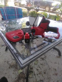 Milwaukee mini chainsaw