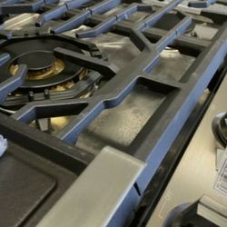 Samsung 30in / 36in Cooktops Gas Open Box up to 50% off MSRP