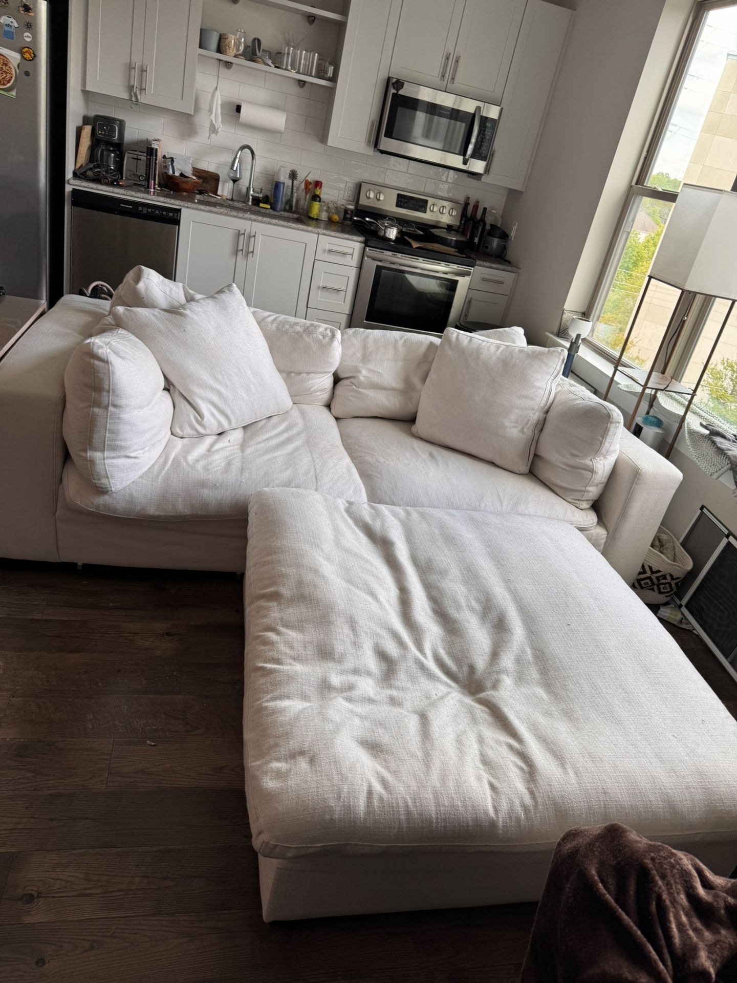 Deep Set Cream Sofa