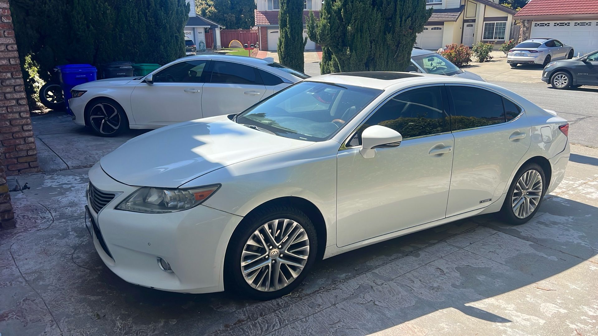 2013 Lexus ES 300h