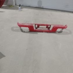 15 to 20 rear bumper chevrolet colorado/canyon  ( oem)
