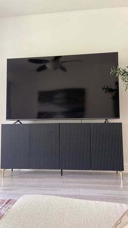 TV Stand / Media Console / Side Board