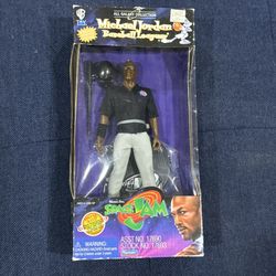 Vintage 1996 Michael Jordan Space Jam “Baseball Leaguer” Action Figure 