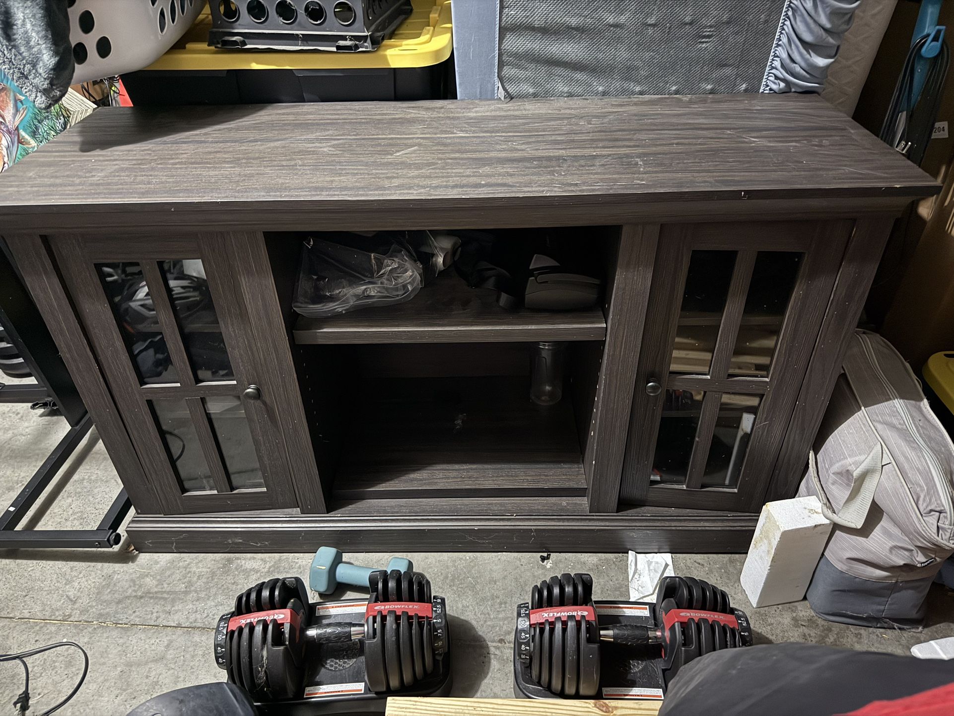 Entertainment Center/TV Stand w/ Cabinets