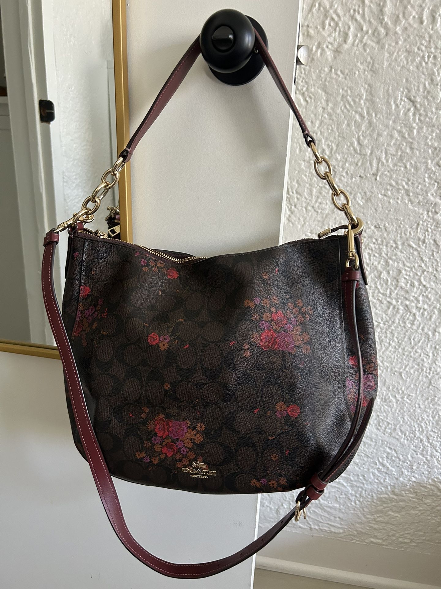 COACH Handbag, Excellent Condition