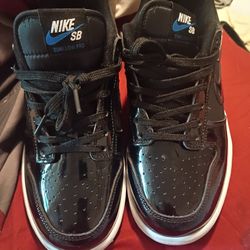 Nike Dunks Low Pro