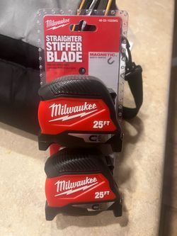 New 2pk Milwaukee tape measures