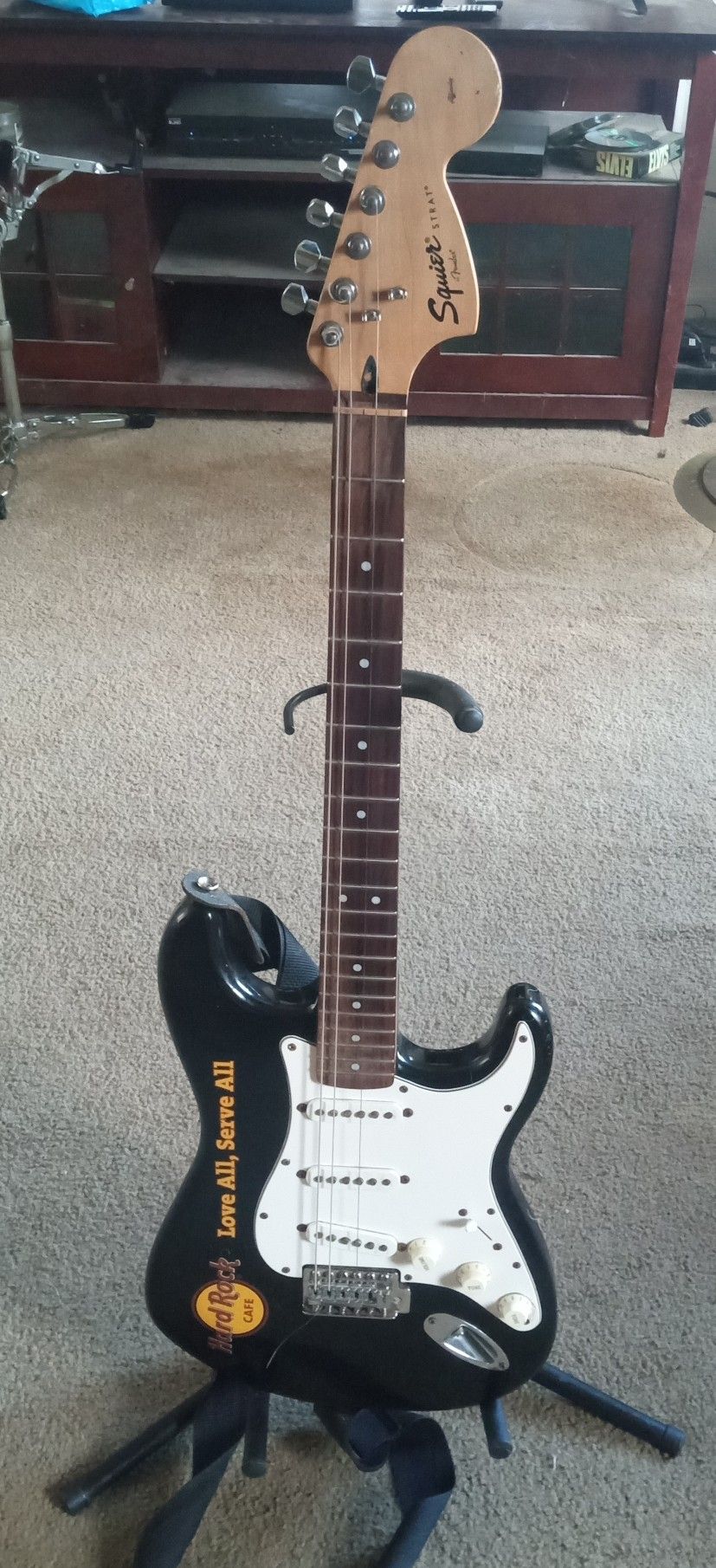 Squire Strat Affinity Series Hard Rock Cafe Guitar