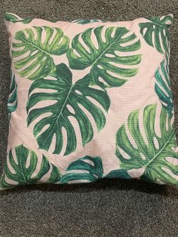 Tropical Leaf Print Throw Pillow