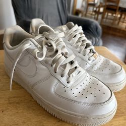 Nike Air Force 
