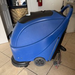 Trusted Clean Floor Scrubber