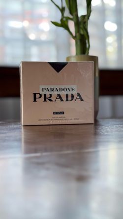 Prada Paradoxe Intense Eau de Parfum
