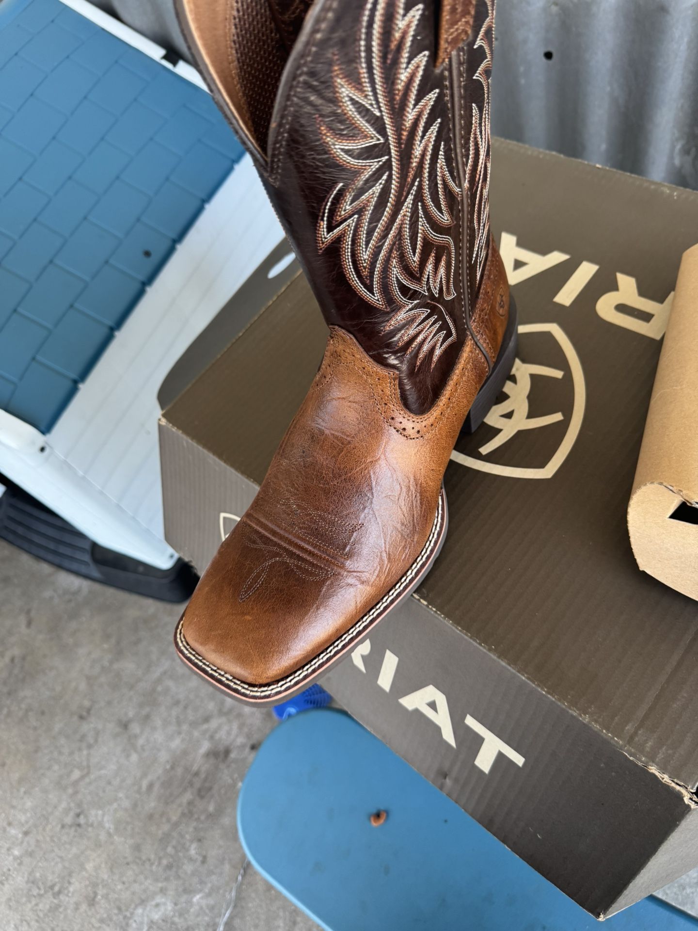 Boots 🥾 Ariat