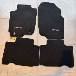 OEM Toyota RAV4 Carpet Floor Mats 2013-2018, set of 4