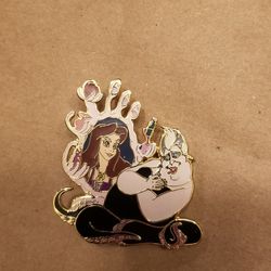 Disney pin 