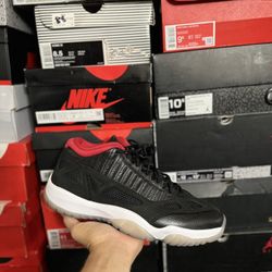 Jordan 11 Low lE Bred (2021) size 10 VNDS