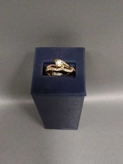 Yellow Gold 10k (.417) 6.4 grams Size 7