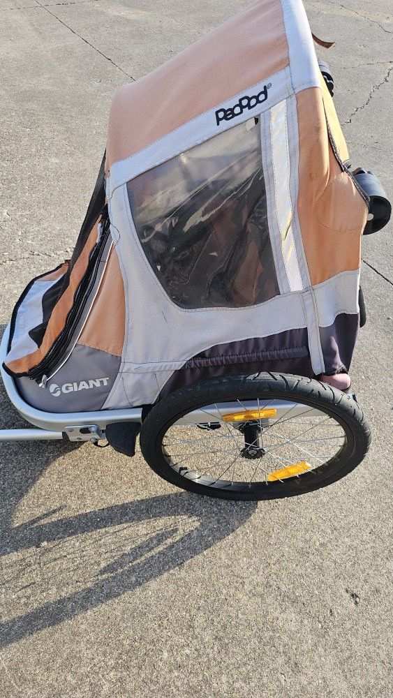 GIANT Peapod bicycle trailer 