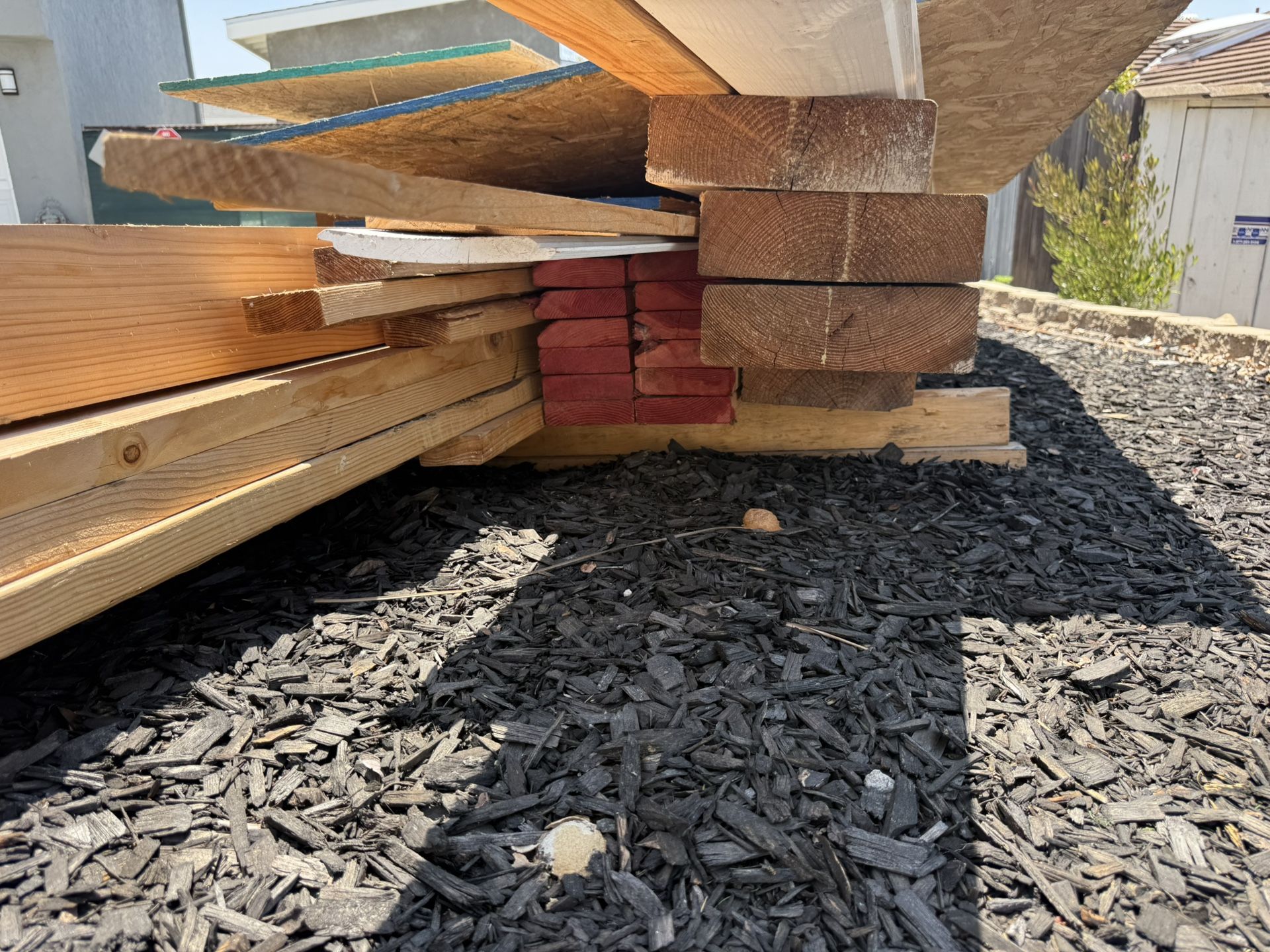 π¦ Leftover Construction Lumber β Best Offer (You Pick Up) π»