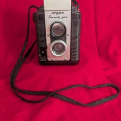 Argus Argoflex 620 Film LTR Camera.  Vintage, 1950's