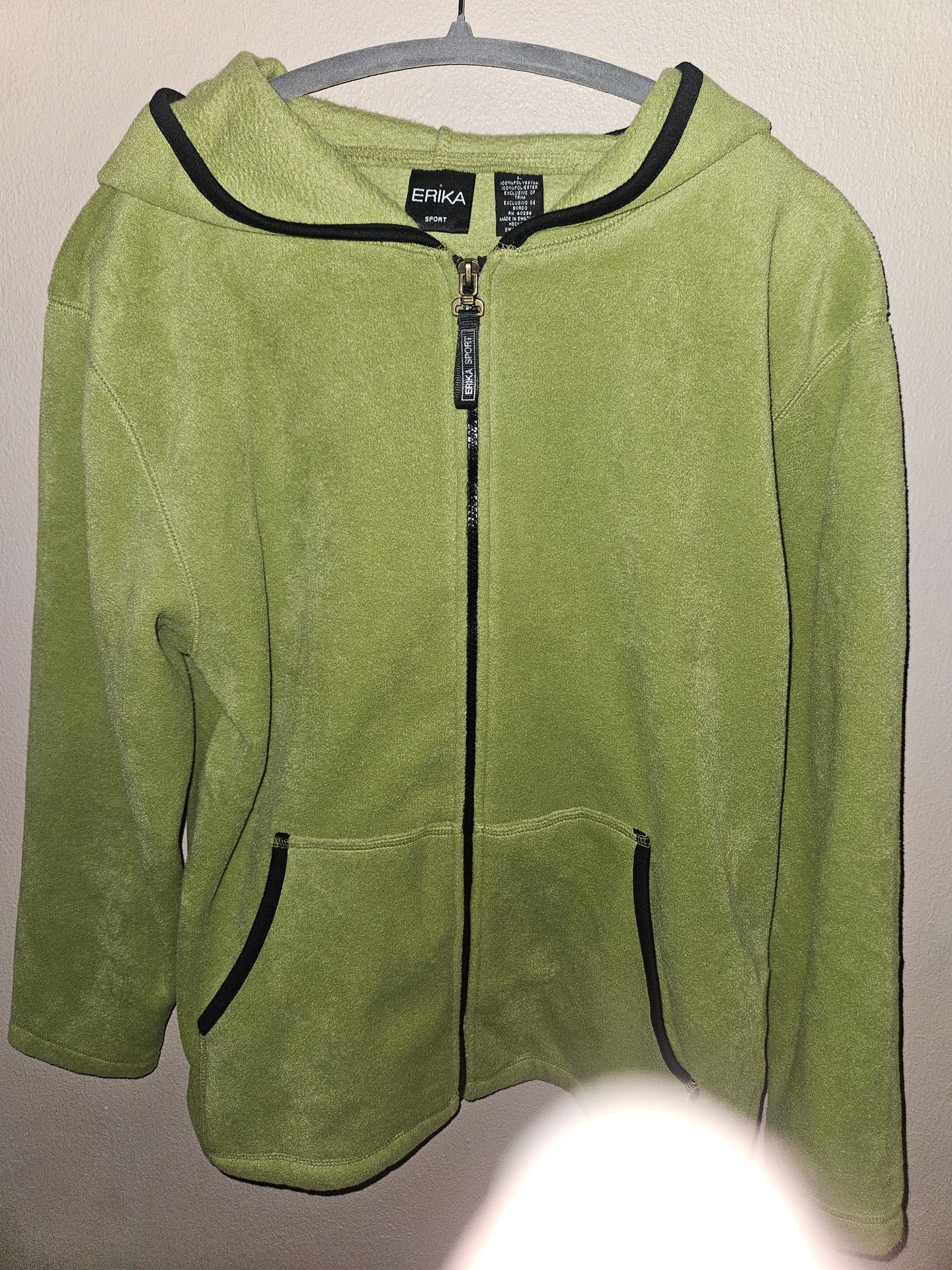 Womens zip up hoodie size L