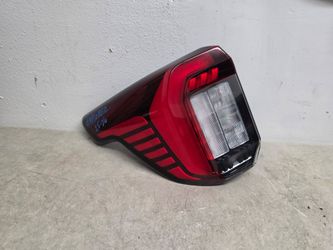 Left tail light ford explorer 2024 2025 2026
