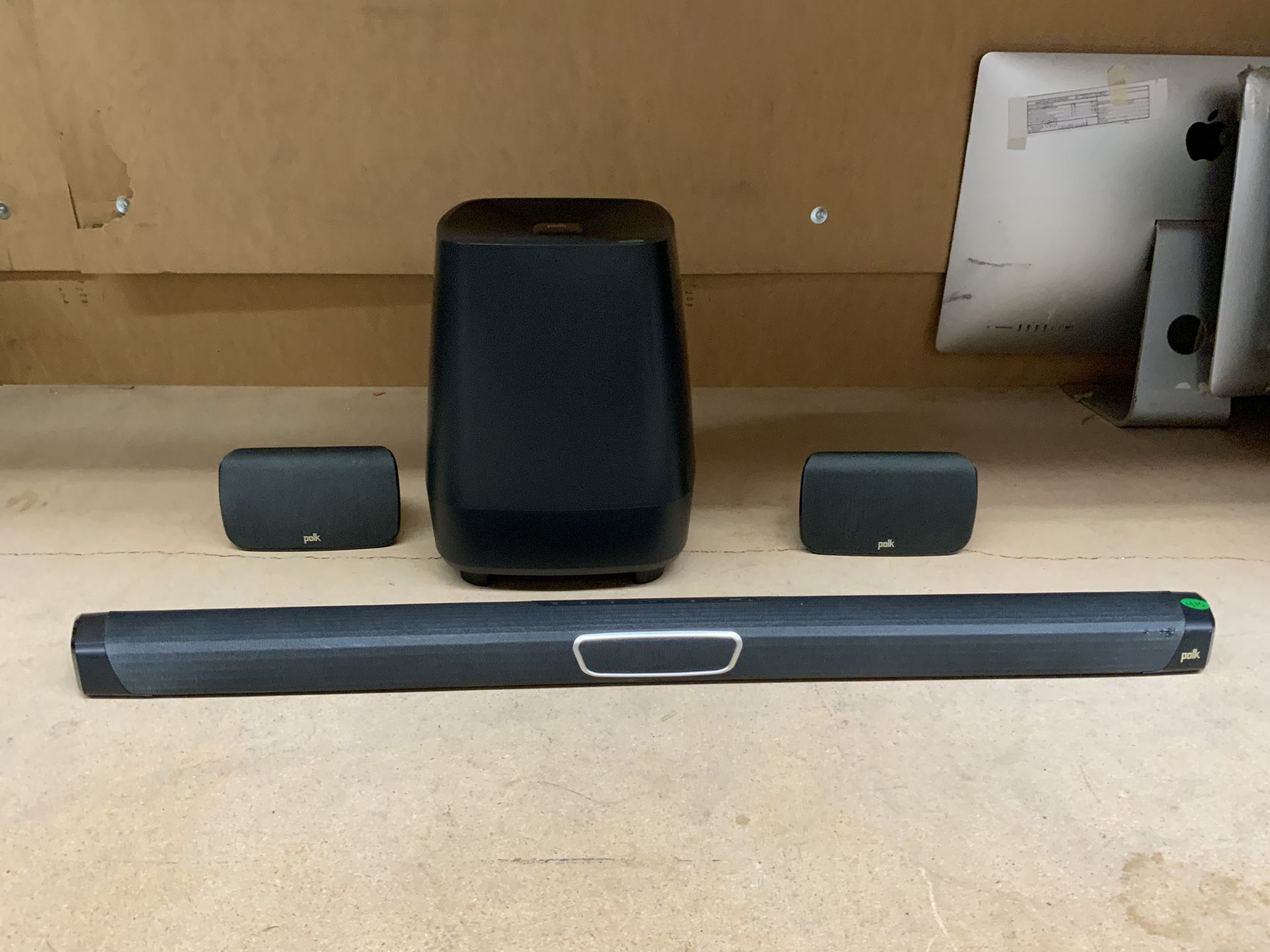 Polk Audio - 5.1-Channel MagniFi Max SR Soundbar with Wireless Subwoofer & Surround Speakers (Pair) - Black #415