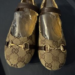 Authentic Girl Gucci Shoes 