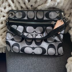 Coach Medium Shoulder Bag
