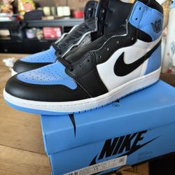 Jordan 1 High UNC Toe