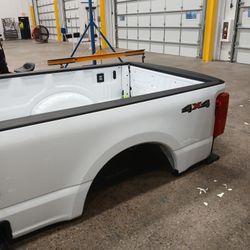 2023-2026 Ford F250 F350  Long Bed 8ft X 6 SRW White. NEW