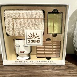 3 Suns Soap and Candle Gift Set Brand New Home Spa Relaxation Set