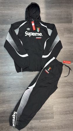 Supreme set