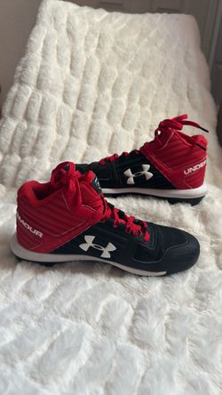 Under Armour baseball shoes
