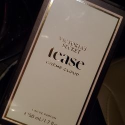 new Victoria secret TEASE PERFUME 1.7 oz