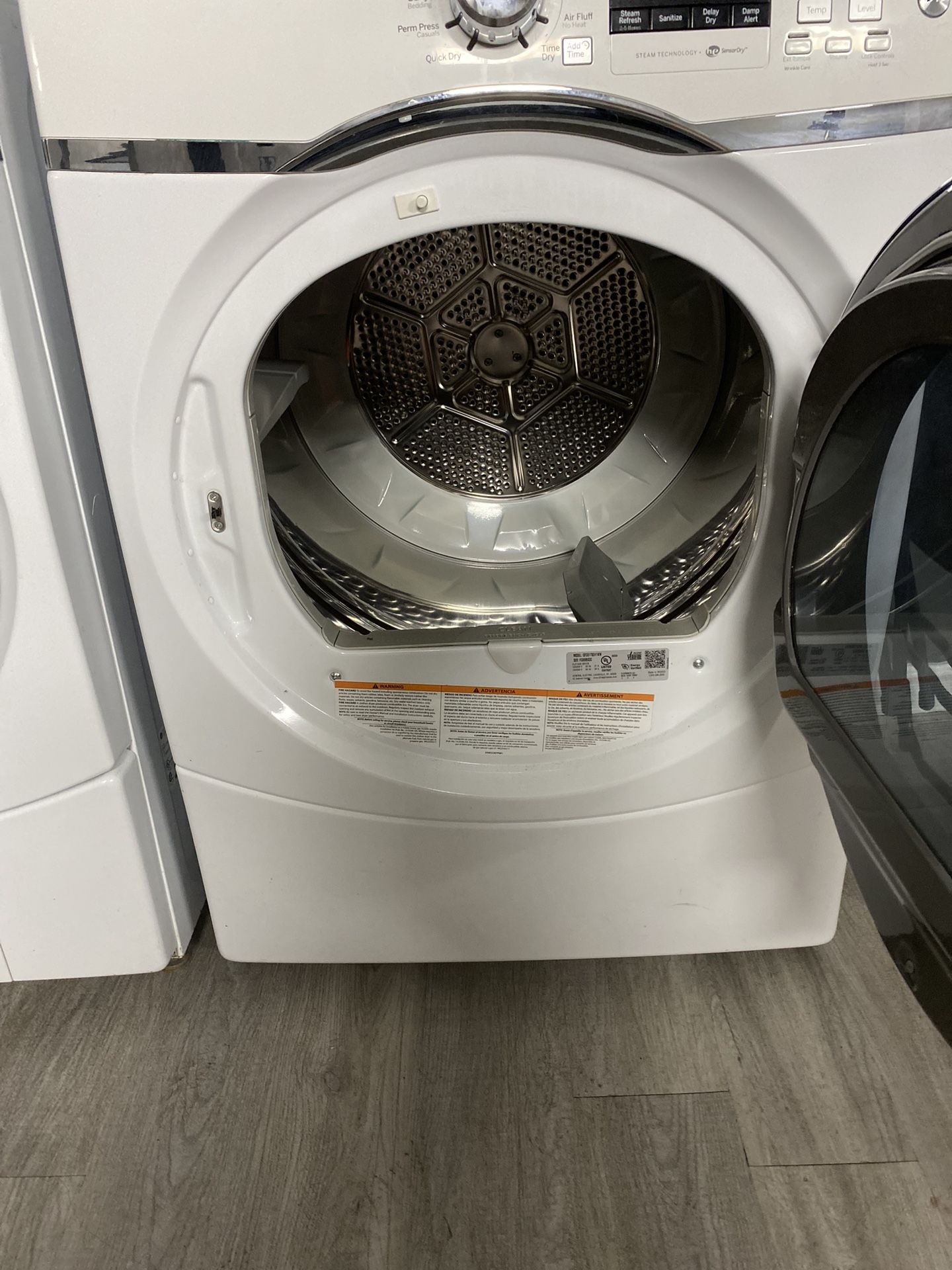 Front load Washer/dryer