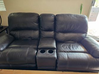 Reclining sofa