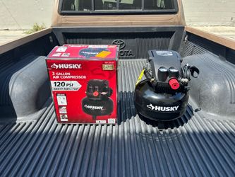 NEW Husky 3 Gal. 120 PSI Portable Electric Pancake Air Compressor