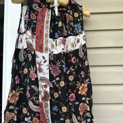  Cute black, red floral Bohemian, Style & Co XS TOP BLOUSE, black tassles