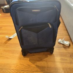 Small Travel Carrier %15