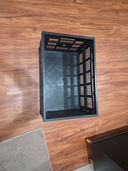 Plastic crates